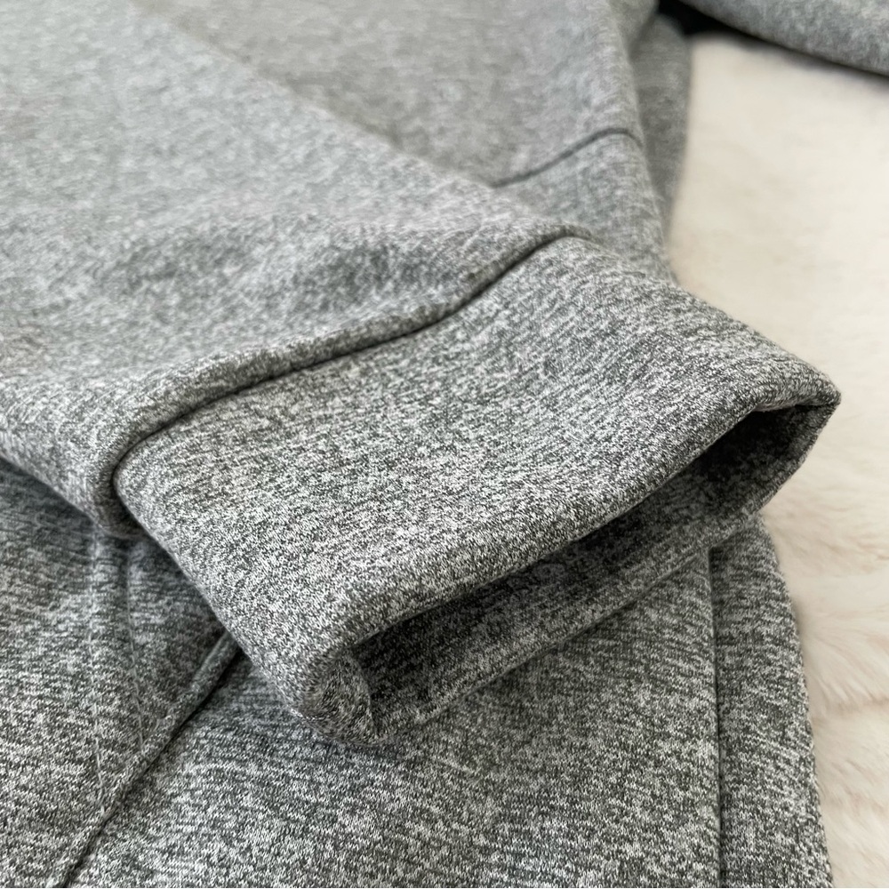 Nike Men's Therma Gray Hoodie (Size M) - Picture 6 of 8